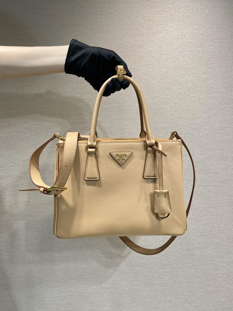 Pra*a top handle bags